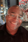 Foto van hulp Emanuel Alexander in Den Haag